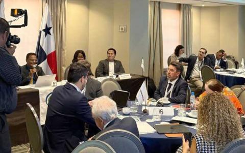 Participa el Dip. Federal Ray Vázquez Conchas en Panamá en el Primer Encuentro de la Red Parlamentaria de Seguridad de ParlAmericas imagen 2