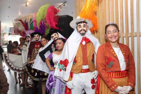 Contla de Juan Cuamatzi lleva su legado carnavalero a la capital del país con la presentación de su Carnaval 2026 imagen 9
