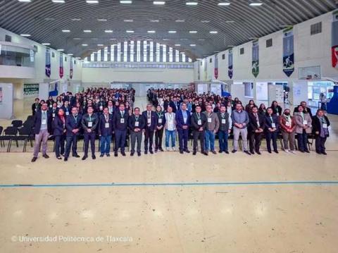 UPTLAX fortalece investigación científica con ciclo de conferencias y talleres especializados en biotecnología 2025 imagen 3