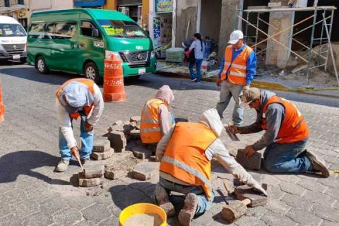 Con trabajos de renivelación y mejora urbana cierra Gobierno de Alfonso Sánchez el 2025 imagen 4