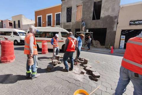 Con trabajos de renivelación y mejora urbana cierra Gobierno de Alfonso Sánchez el 2025 imagen 1