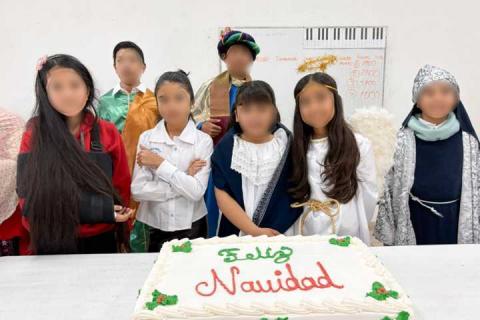 Ayuntamiento de Tlaxcala llena de magia navideña la casa de la cultura con Festival “Peces En El Río” imagen 1
