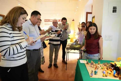 Reconocen el talento artesanal con concurso municipal de nacimientos y premian a ganadoras imagen 3
