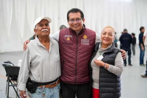 Entrega Secretaría de Bienestar 817 Tarjetas a Personas Adultas Mayores imagen 4