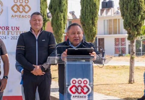 Entrega Javier Rivera Bonilla tres calles en San Luis Apizaquito con inversión de 1.6 mdp imagen 2
