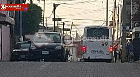 Asalto armado deja dos lesionados en San Pablo del Monte; recuperan camioneta robada