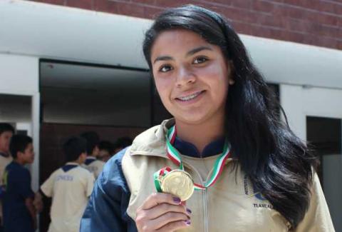 Alumna de Bachillerato del IMM obtiene medalla de oro en olimpiada Nacional de Tae Kwondo