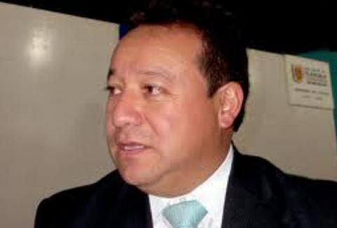 Exigen a MGZ poner orden en la SESA