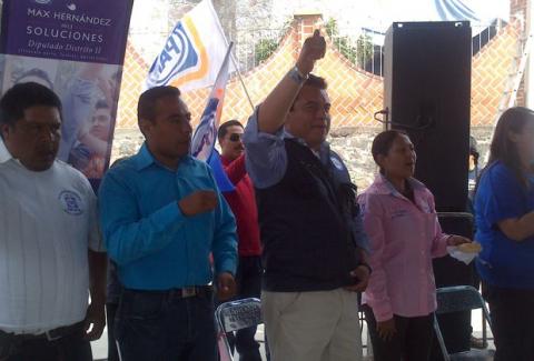 Asiste Max Hernández a mega caravana a favor del PAN imagen 1