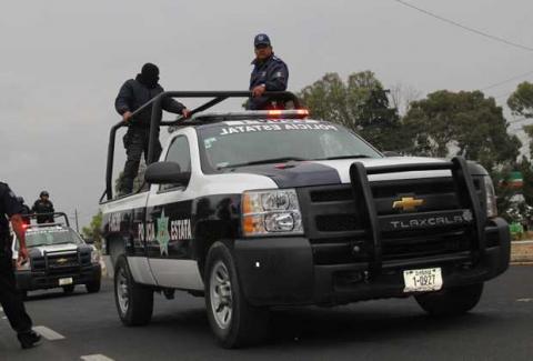 En menos de dos horas uniformados estatales recuperan tractocamión robado
