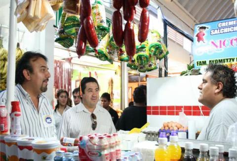 Necesita Apizaco medidas inteligentes para ordenar al comercio: Justo Lozano imagen 1