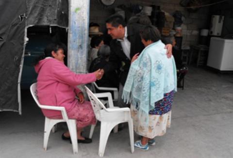 En Calpulalpan; realiza Vicente Hernández Roldan campaña de acercamiento ciudadano imagen 11
