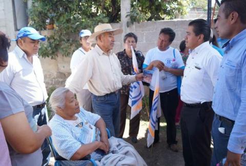 Se debe de tener en el Ayuntamiento de Apetatitlán personal con sensibilidad y vocación de servicio: Valentín Gutiérrez imagen 17