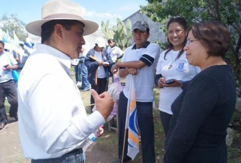 Se debe de tener en el Ayuntamiento de Apetatitlán personal con sensibilidad y vocación de servicio: Valentín Gutiérrez imagen 26