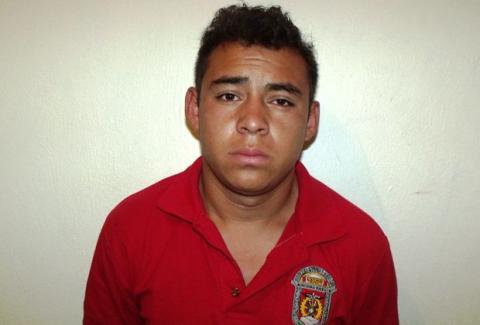 Asegura PGJE a dos sujetos por el delito de chantaje