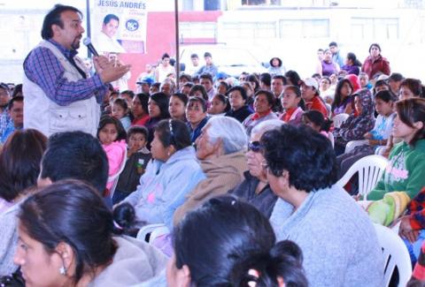 Equilibrar el crecimiento de las comunidades de Apizaco es urgente: Justo Lozano