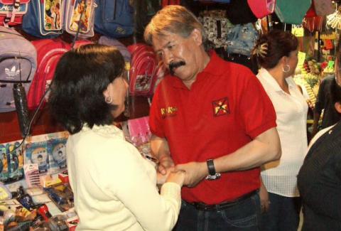 Sentencia Reyes Ruiz a candidatos; "No más oscuridad política, ni social"