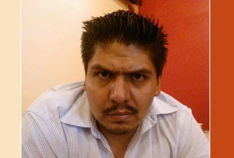 Comandante agrede a abogado y procuradora lo protege