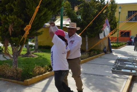 Con numerosos "cierres", amplía ventaja Felipe Hernández en el Distrito III