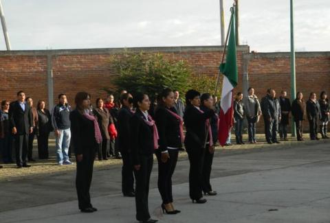 Se capacitan en el IMM, más de 130 docentes y directivos de la zona escolar 022