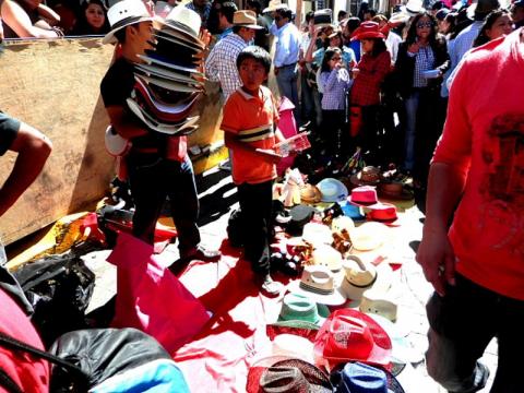 Con desorden y caos inicia la Huamantlada imagen 7