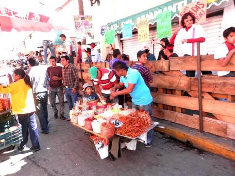 Con desorden y caos inicia la Huamantlada imagen 10