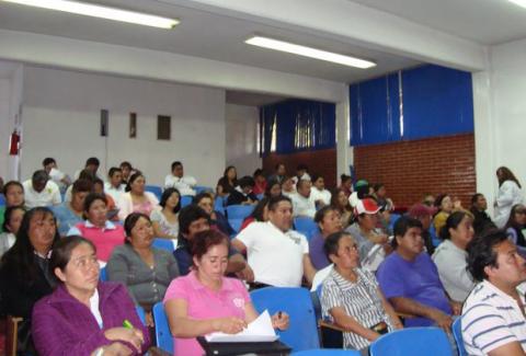Brinda la UMT a través de su Clínica de Atención Psicológica talleres a padres de familia