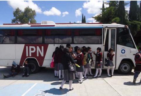 Alumnos de Cobat reciben pláticas de la PFP y el IPN imagen 1