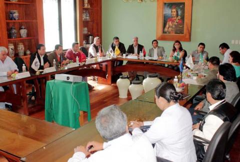 Quiere IET y diputados homologar elecciones extraordinarias