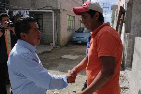 Recibe Valentin Gutiérrez a Diputados y Senadores en cierre de campaña masivo.