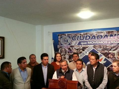 Se congratula PAN por triunfos electorales y anuncia “gallos” para el 2016