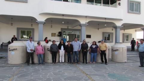Refrenda SMDIF Tzompantepec su compromiso con los ciudadanos: Mayra del Carmen Armas imagen 4