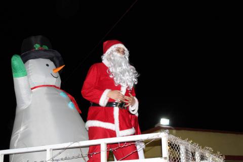 Llega la navidad al pueblo mágico de Tlaxco con emotivo desfile imagen 1