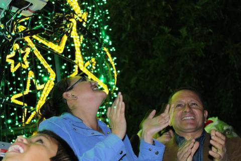 Llega la navidad al pueblo mágico de Tlaxco con emotivo desfile imagen 23