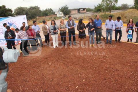 Con más obras de pavimentación estamos trasformando Tlacuilohcan: alcalde imagen 1