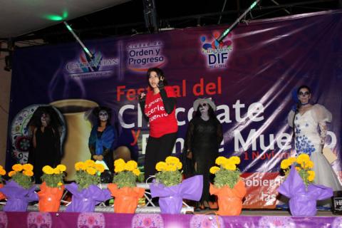 Realiza SMDIF Calpulalpan, Primer Festival del “Chocolate y Pan de Muerto 2014” imagen 1