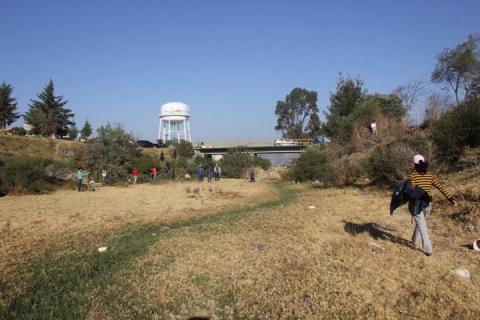Saneamiento en la barranca briones de Chiautempan imagen 2