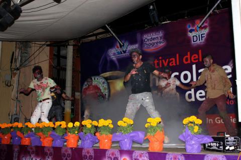Realiza SMDIF Calpulalpan, Primer Festival del “Chocolate y Pan de Muerto 2014” imagen 7
