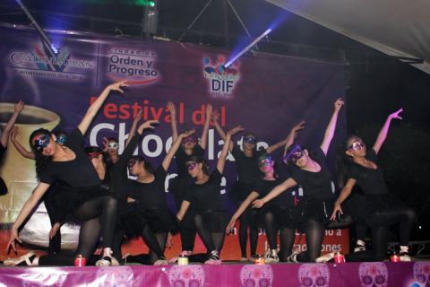Realiza SMDIF Calpulalpan, Primer Festival del “Chocolate y Pan de Muerto 2014” imagen 12