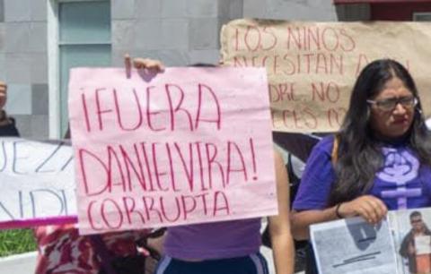 Reconoce jueza familiar de Zacatelco que las decisiones las toma al vapor y que no respetó protocolos