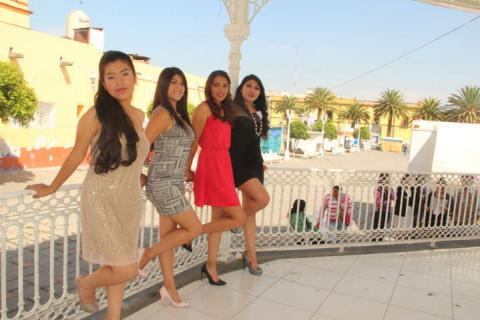 Presentan a candidatas a Reina de la “feria Amaxac 2017” imagen 3