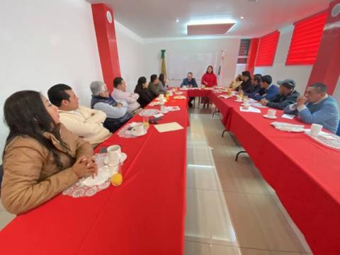 Águila y Cambrón, atienden a regidores por instalación de hospital IMSS en zona sur imagen 2