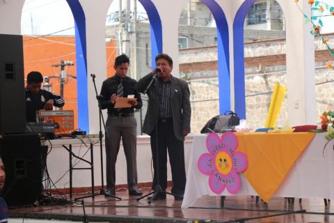 Participan alumnos de Contla en demostración artística 2015 imagen 10