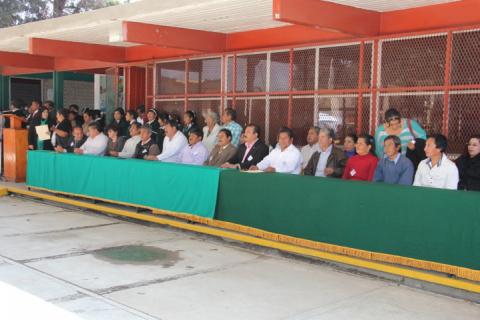 Entrega alcalde Francisco Román Sánchez techumbre a secundaria imagen 2