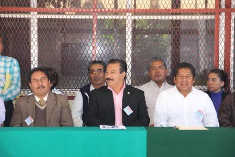 Entrega alcalde Francisco Román Sánchez techumbre a secundaria imagen 5