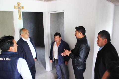 Entrega Alcalde de Huamantla 18 acciones de vivienda imagen 3