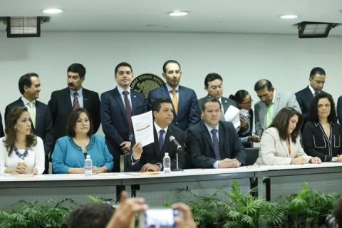 Exige Dávila que gobierno saque las manos de elecciones imagen 3