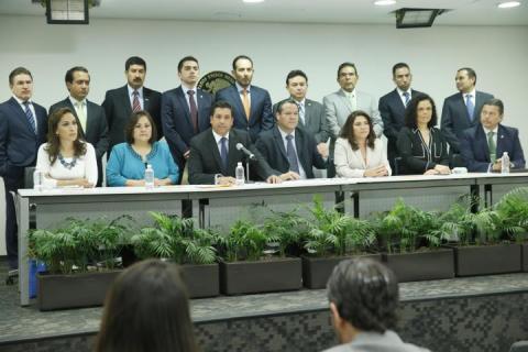 Exige Dávila que gobierno saque las manos de elecciones imagen 4