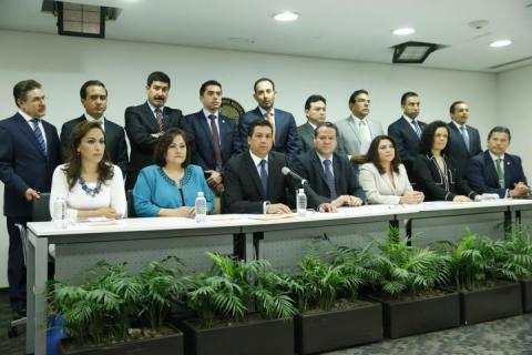 Exige Dávila que gobierno saque las manos de elecciones imagen 5