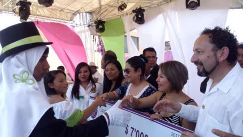 Vistosidad y colorido en el Carnaval de Santa Cruz Tlaxcala 2017 imagen 7